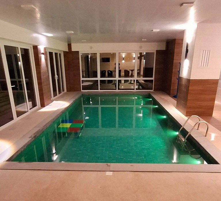 NOVO Studio 506 - Hidro, Lareira  e Piscina Quente