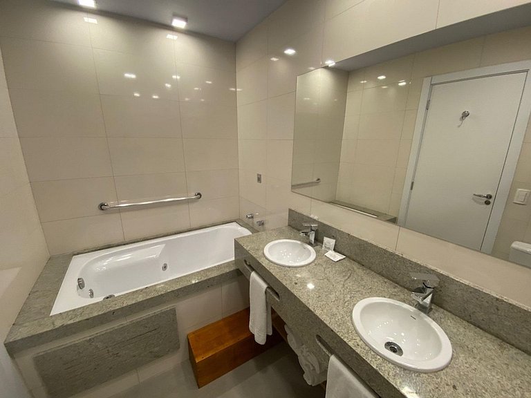 NOVO Studio 506 - Hidro, Lareira  e Piscina Quente