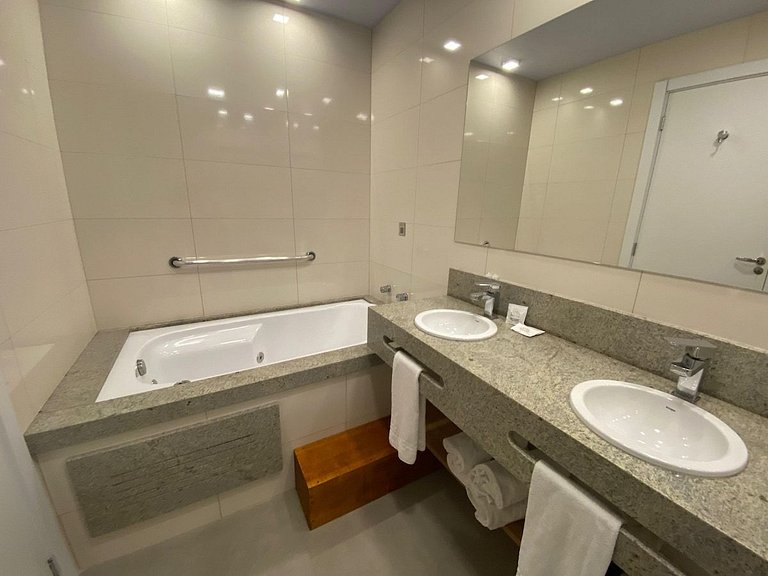 NOVO Studio 506 - Hidro, Lareira  e Piscina Quente