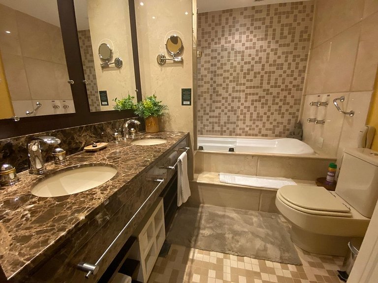 Glamuroso Studio no Laje de Pedra Mountain | 3023