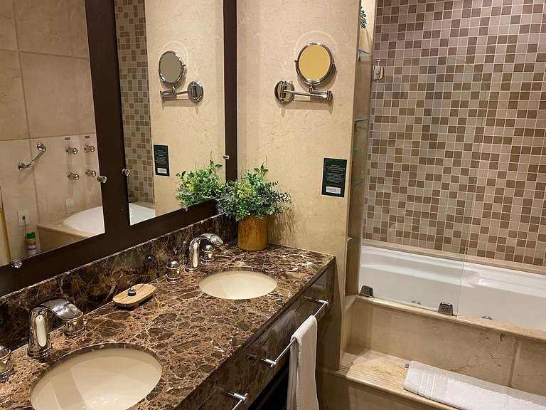 Glamuroso Studio no Laje de Pedra Mountain | 3023