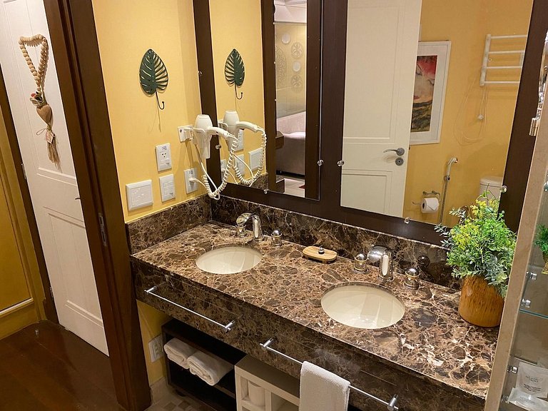 Glamuroso Studio no Laje de Pedra Mountain | 3023