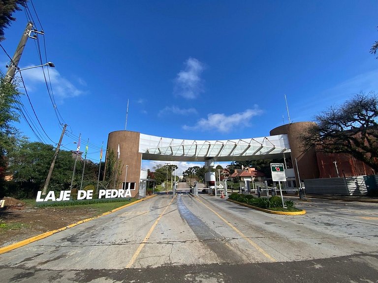 Glamuroso Studio no Laje de Pedra Mountain | 3023