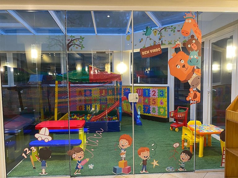 Glamuroso Studio no Laje de Pedra Mountain | 3023