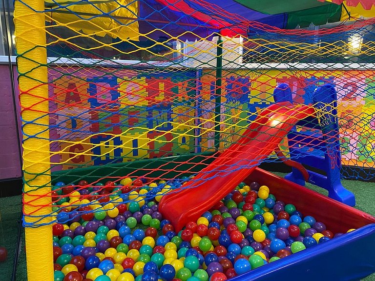 Glamuroso Studio no Laje de Pedra Mountain | 3023