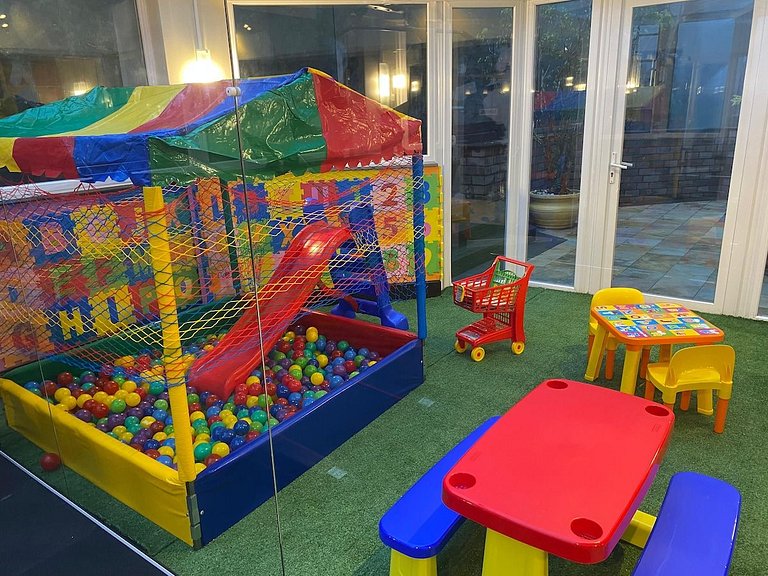 Glamuroso Studio no Laje de Pedra Mountain | 3023