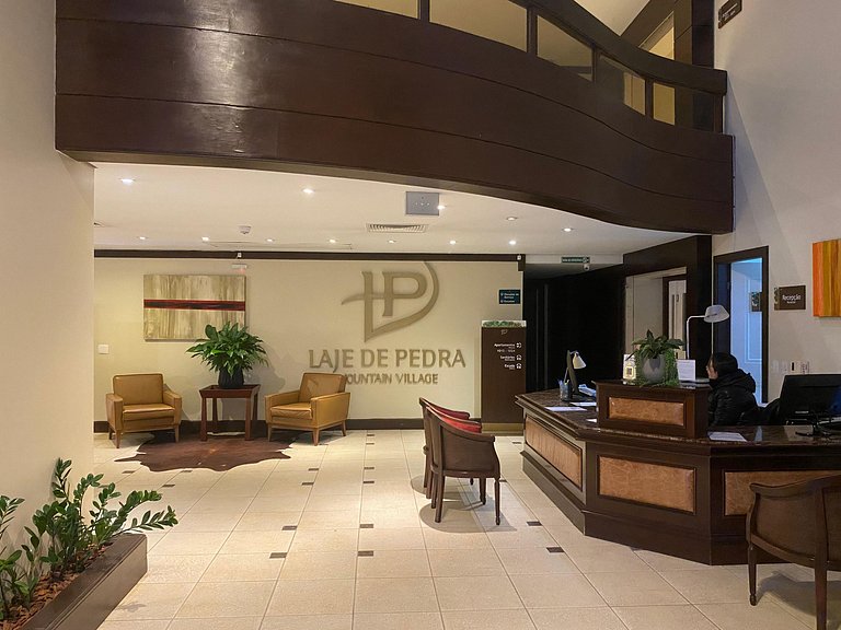Glamuroso Studio no Laje de Pedra Mountain | 3023