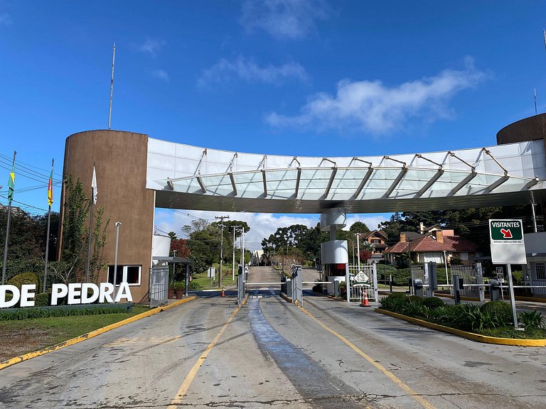 Glamuroso Studio no Laje de Pedra Mountain | 3023