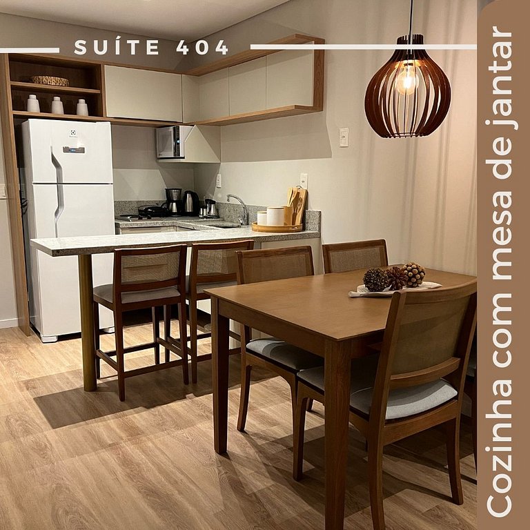 Flat Conforto Amplo com Piscina Climatizada - 404