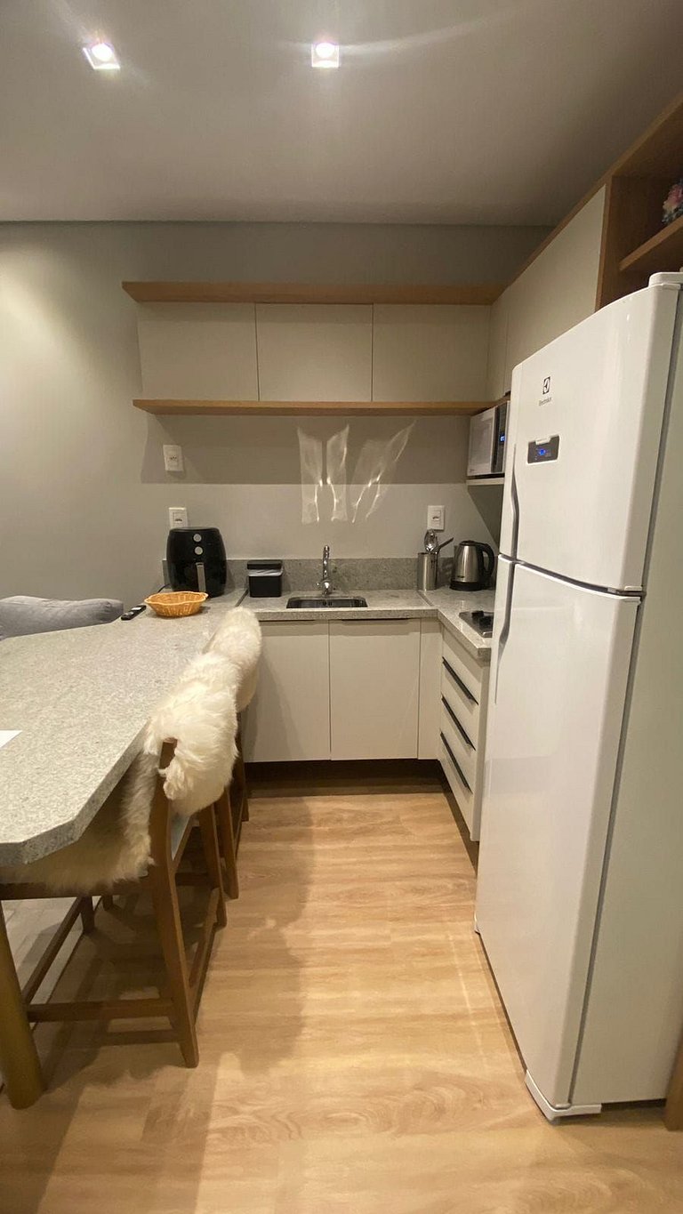 NOVO Stúdio 210 | Piscina Aq | Academ | Sauna (Joana)