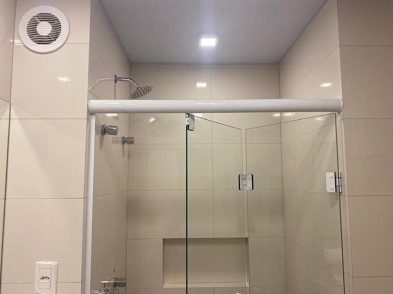 NOVO Stúdio 210 | Piscina Aq | Academ | Sauna (Joana)