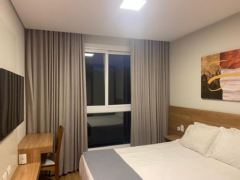 NOVO Stúdio 210 | Piscina Aq | Academ | Sauna (Joana)