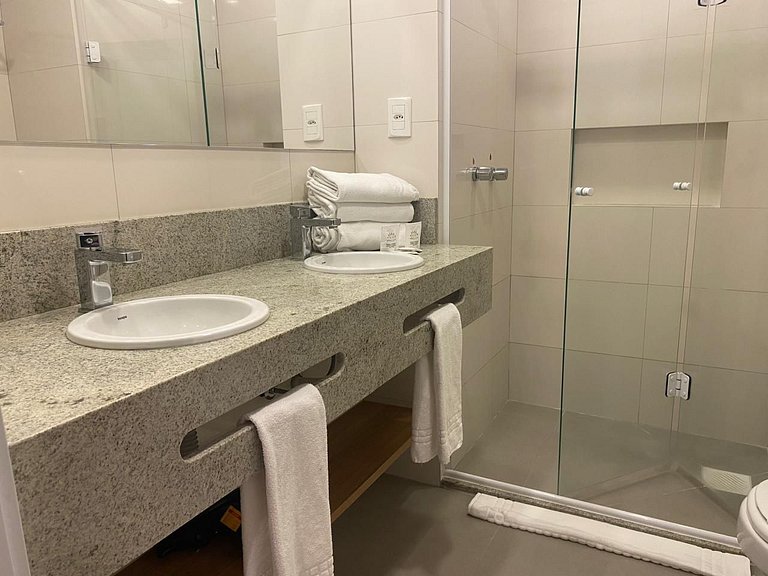 NOVO Stúdio 211 | Piscina Aq | Academ | Sauna (Joana)