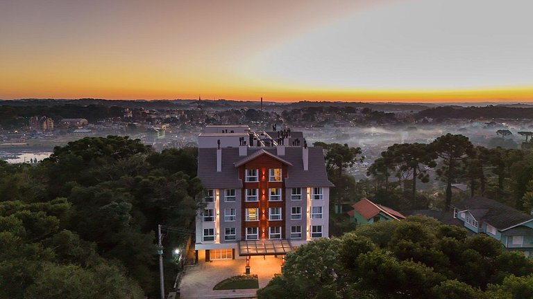 NOVO Stúdio 211 | Piscina Aq | Academ | Sauna (Joana)