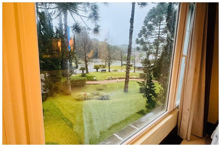 Suíte Família | 2002 | Laje de Pedra Mountain Vill